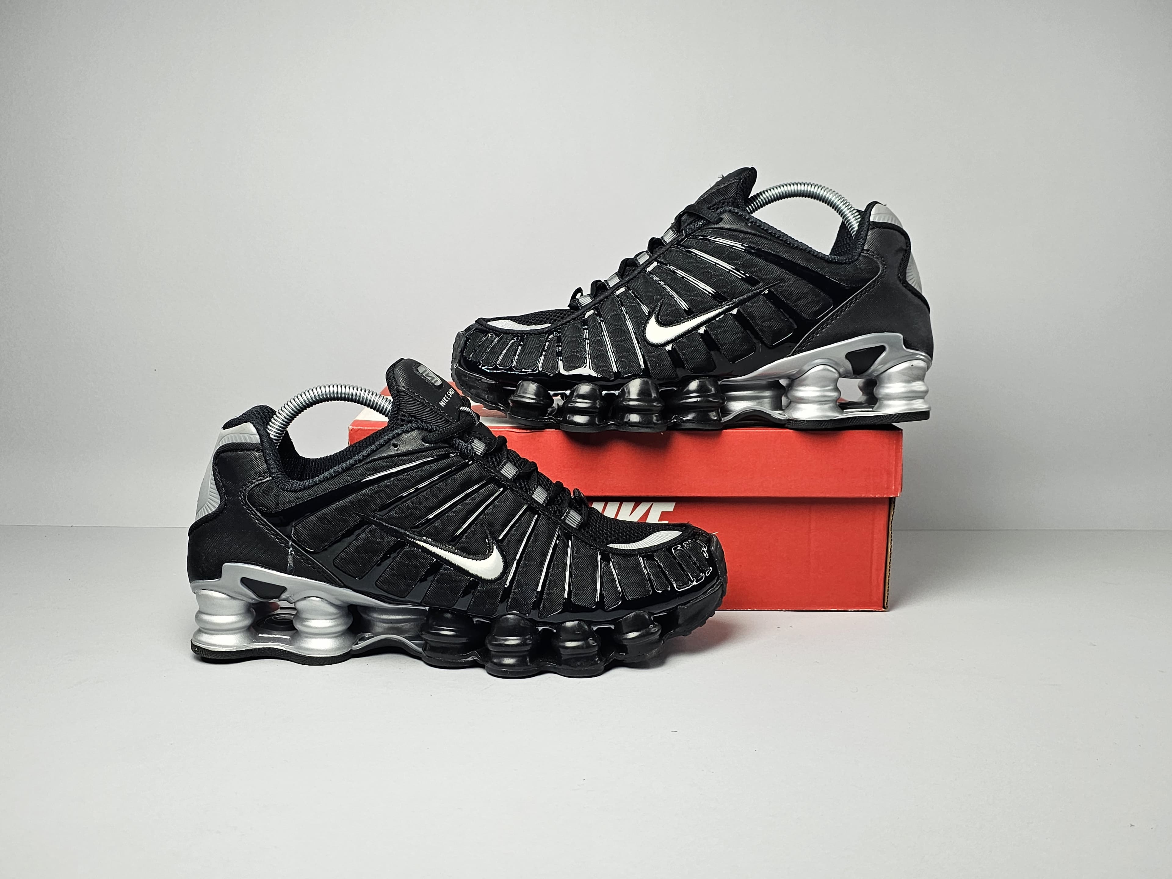 Nike shox TL