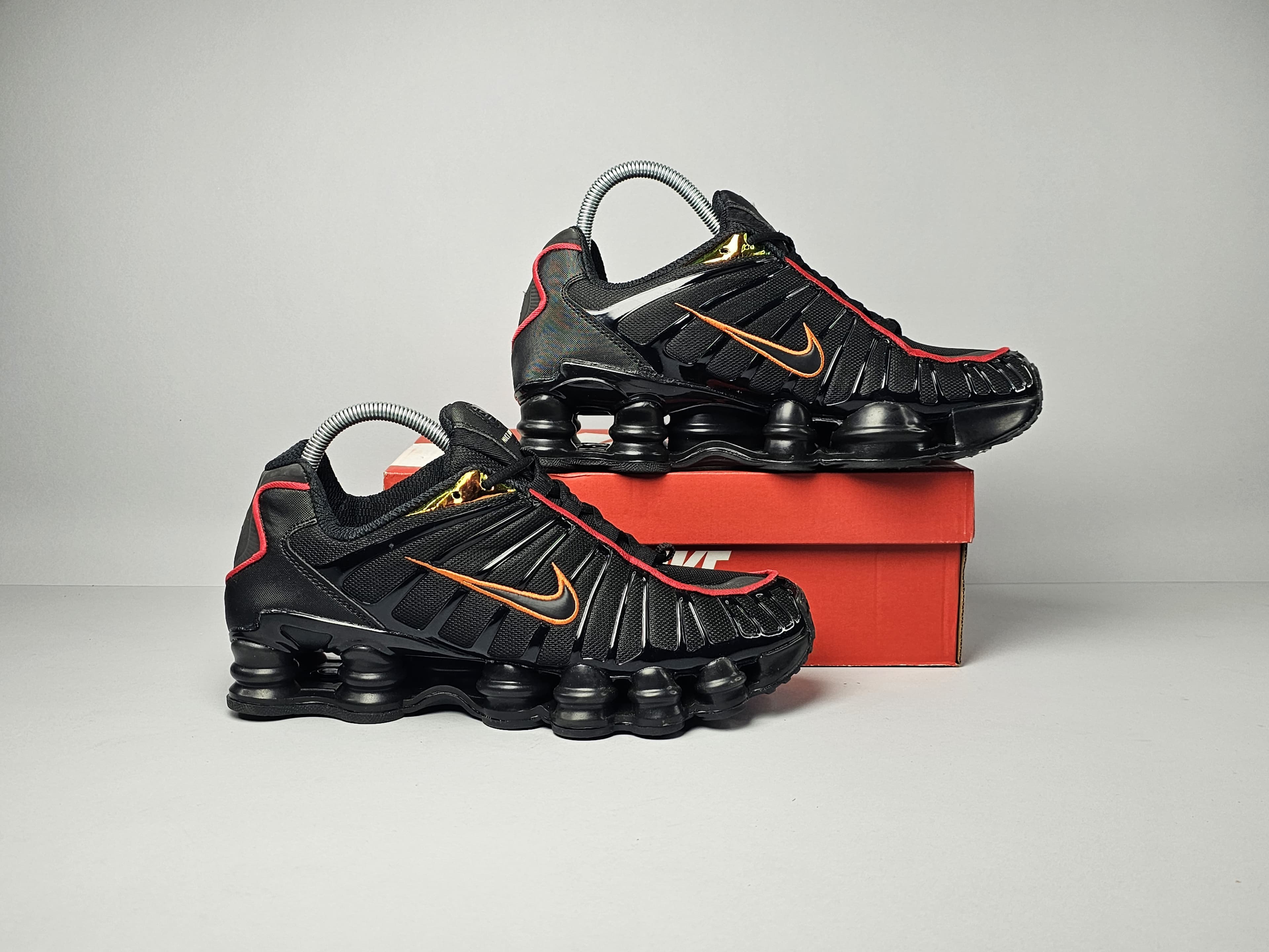 Nike shox TL