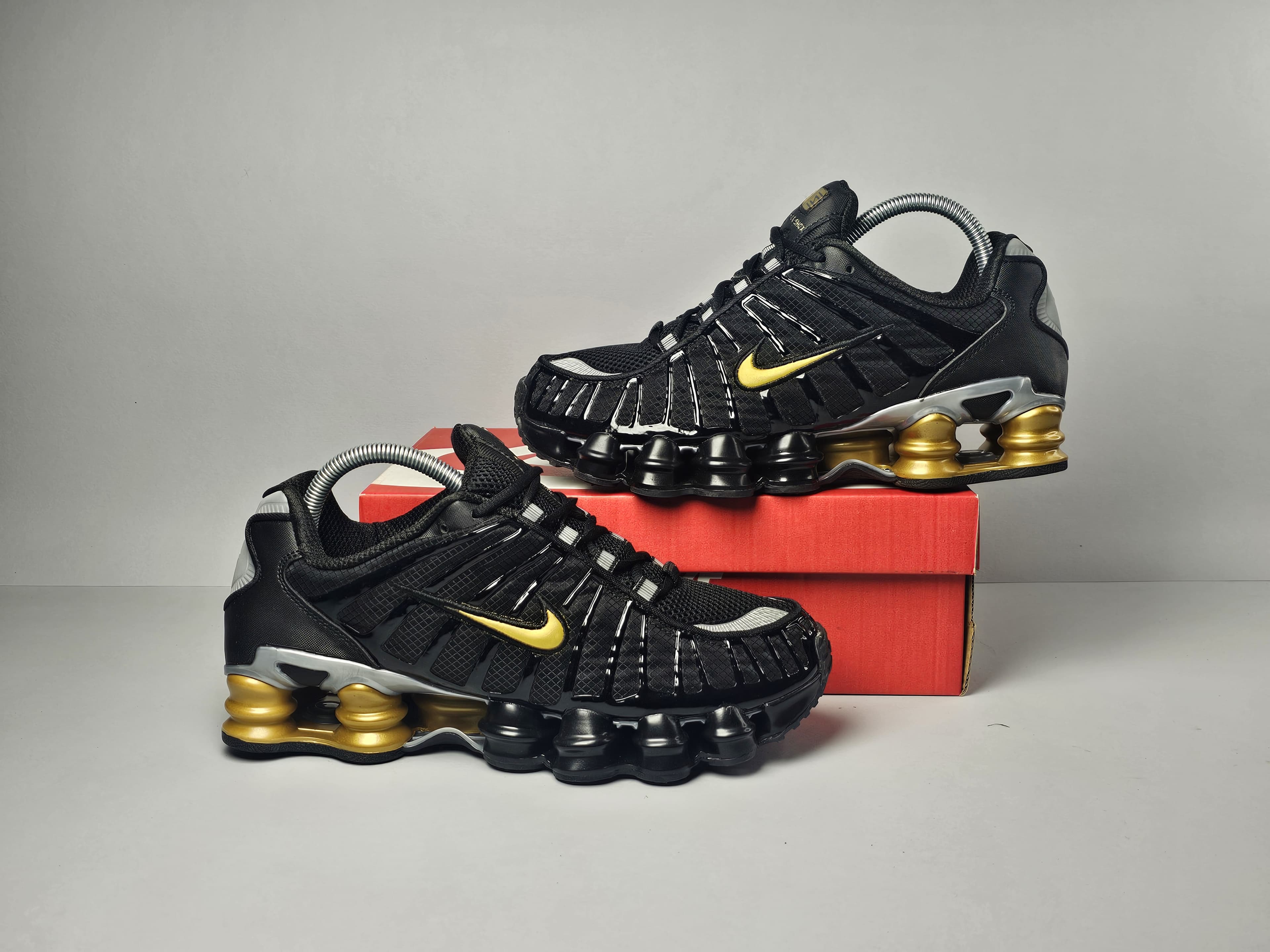 Nike shox TL