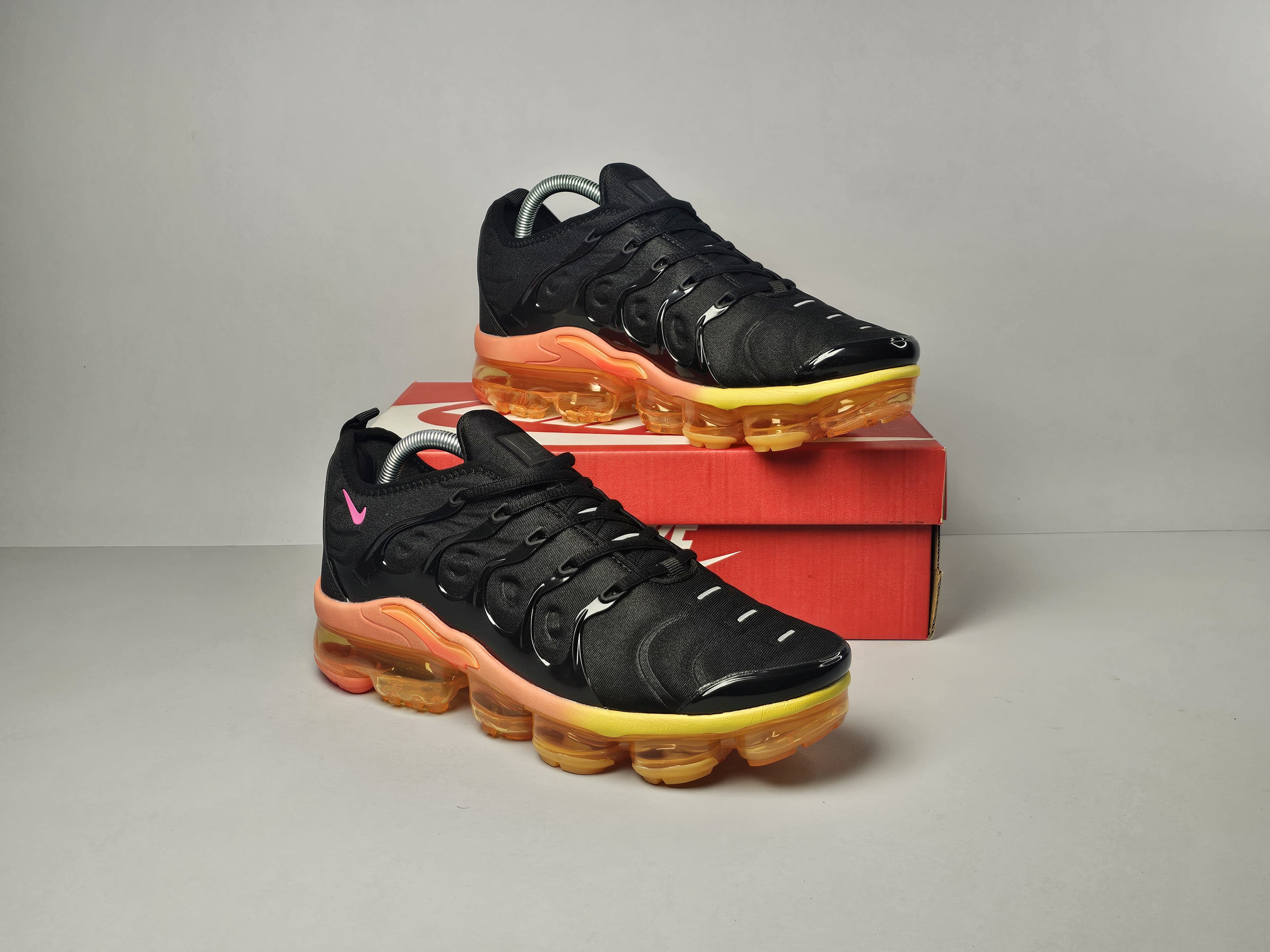 Vapormax Plus 2
