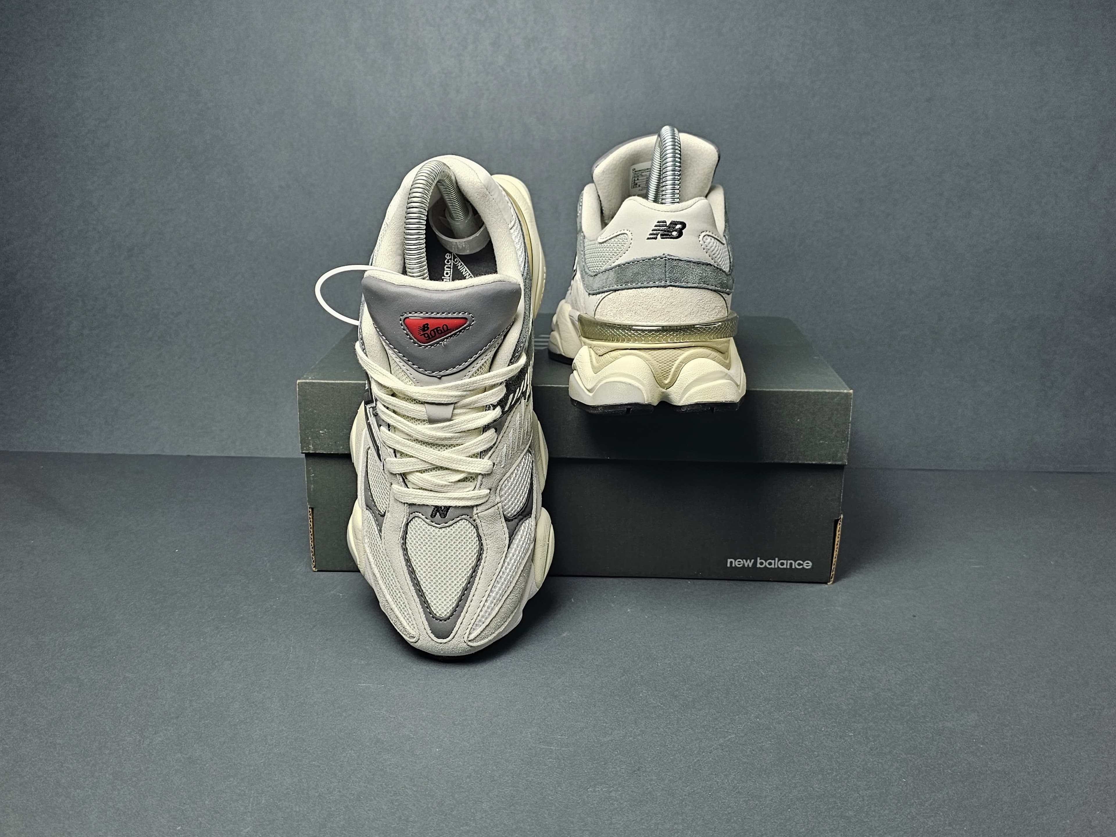New Balance 9060 4