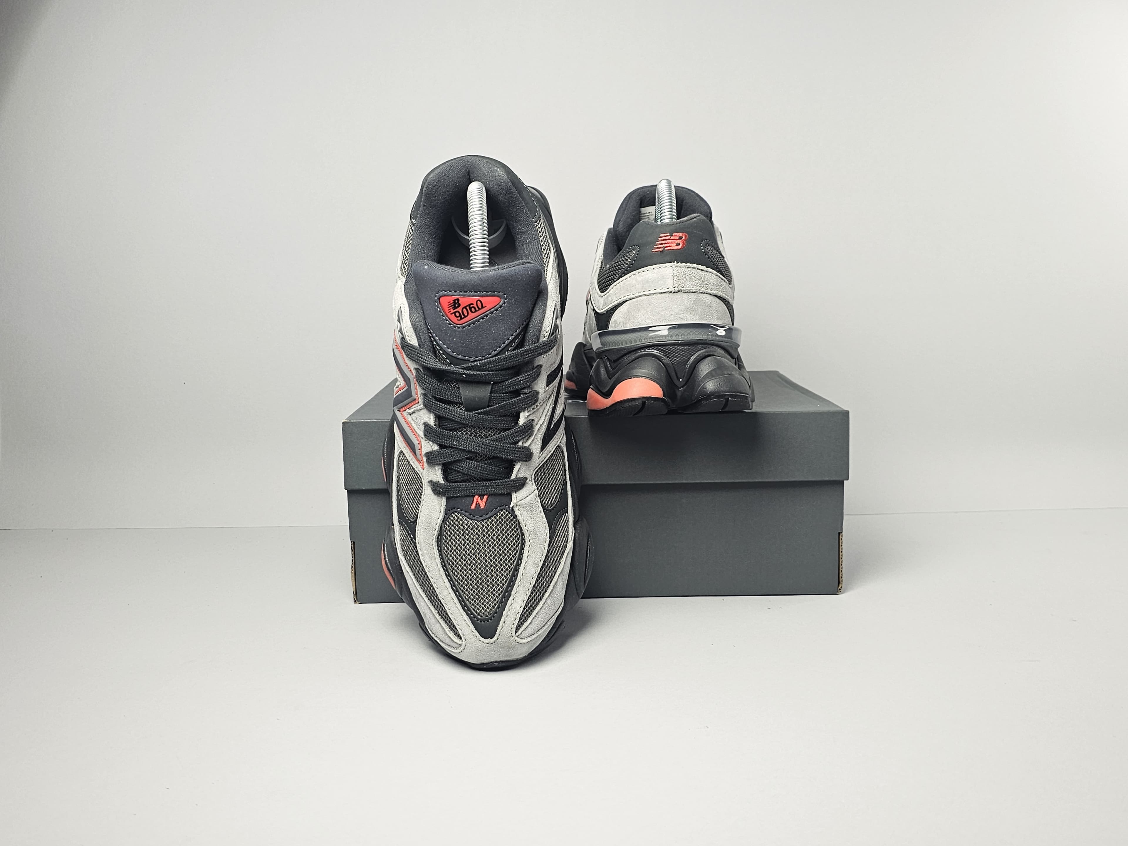 New Balance 9060 4