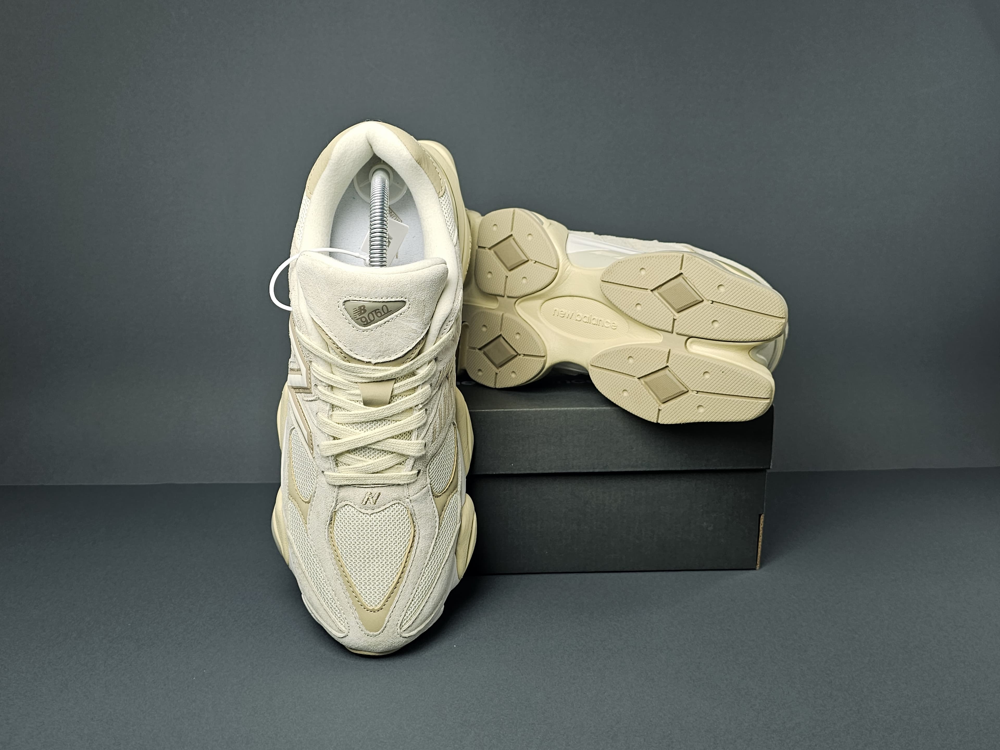 New Balance 9060 2