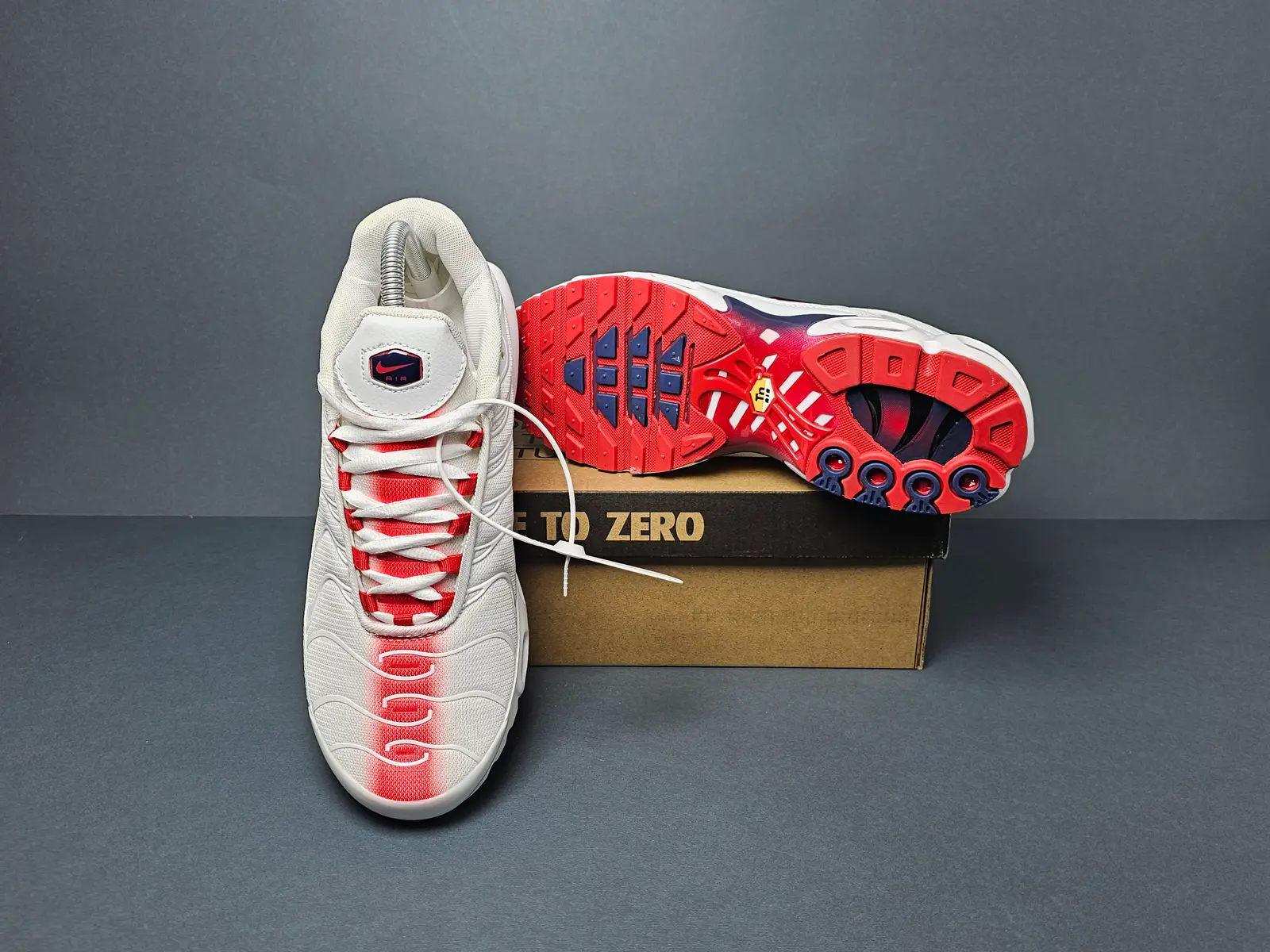 White red 3