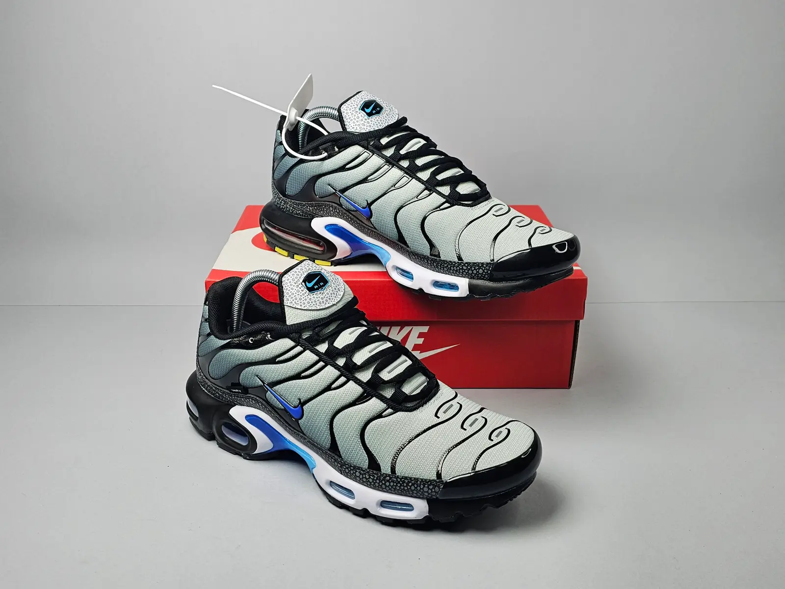 Kiss my airs 2