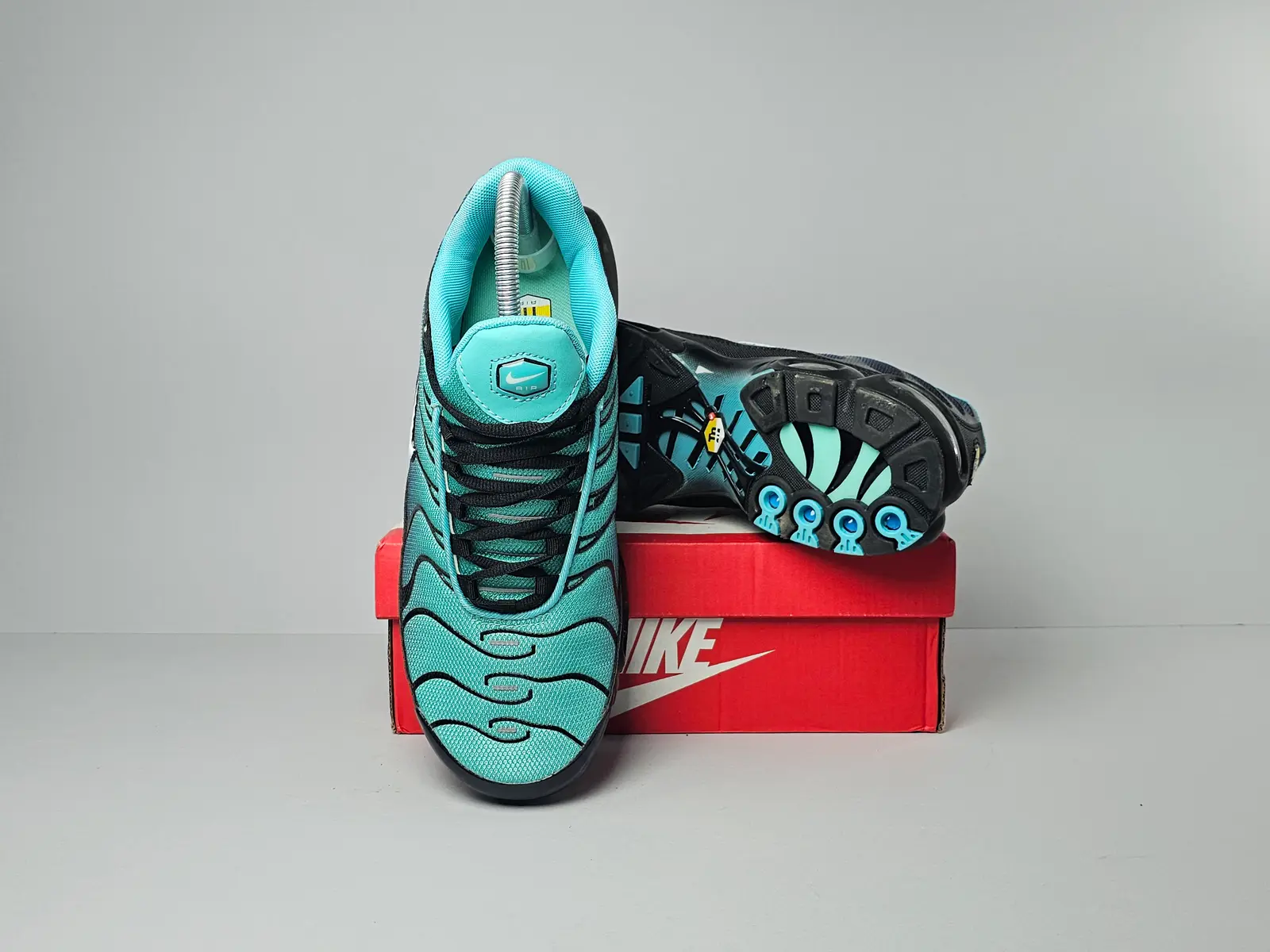 Aqua fade 3
