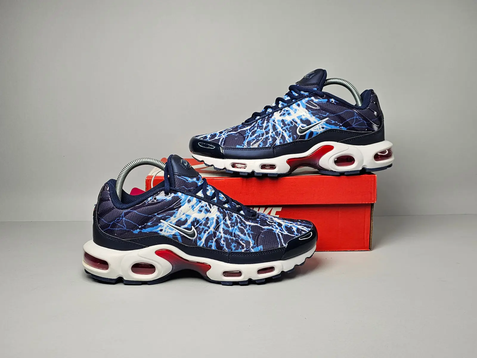 Eclair lightning