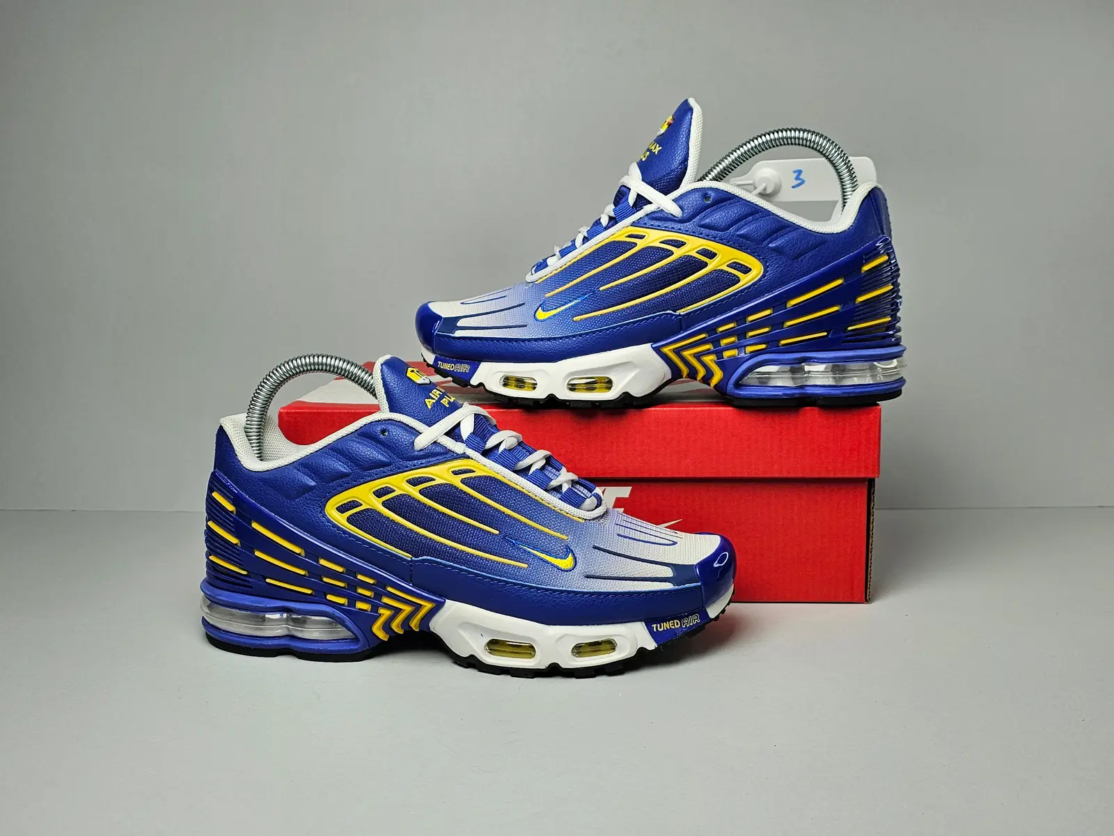 Deep royal
