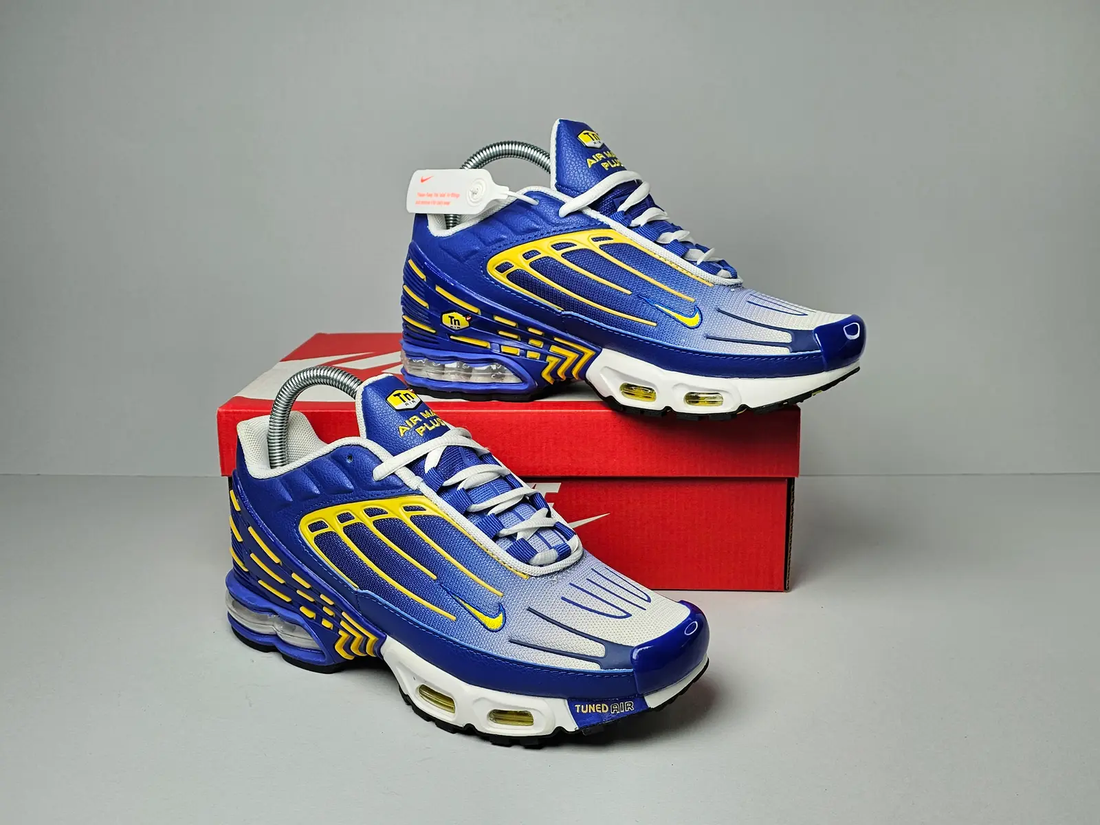 Deep royal 2