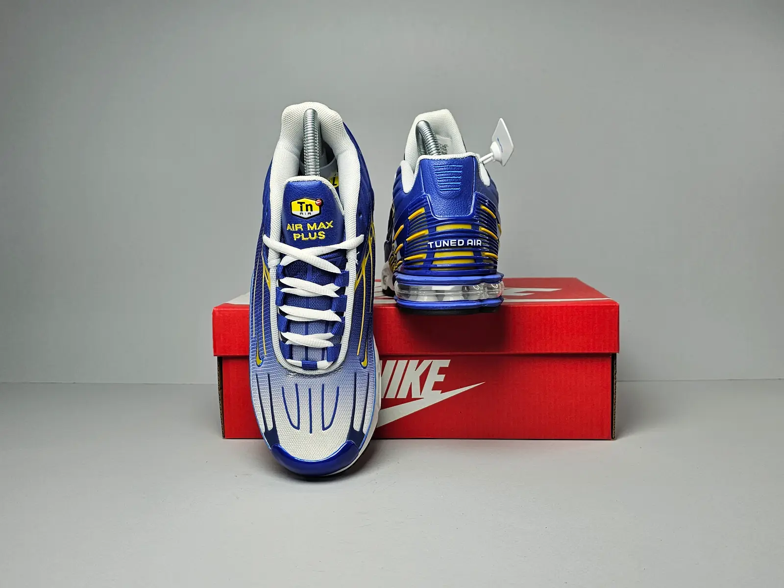 Deep royal 4