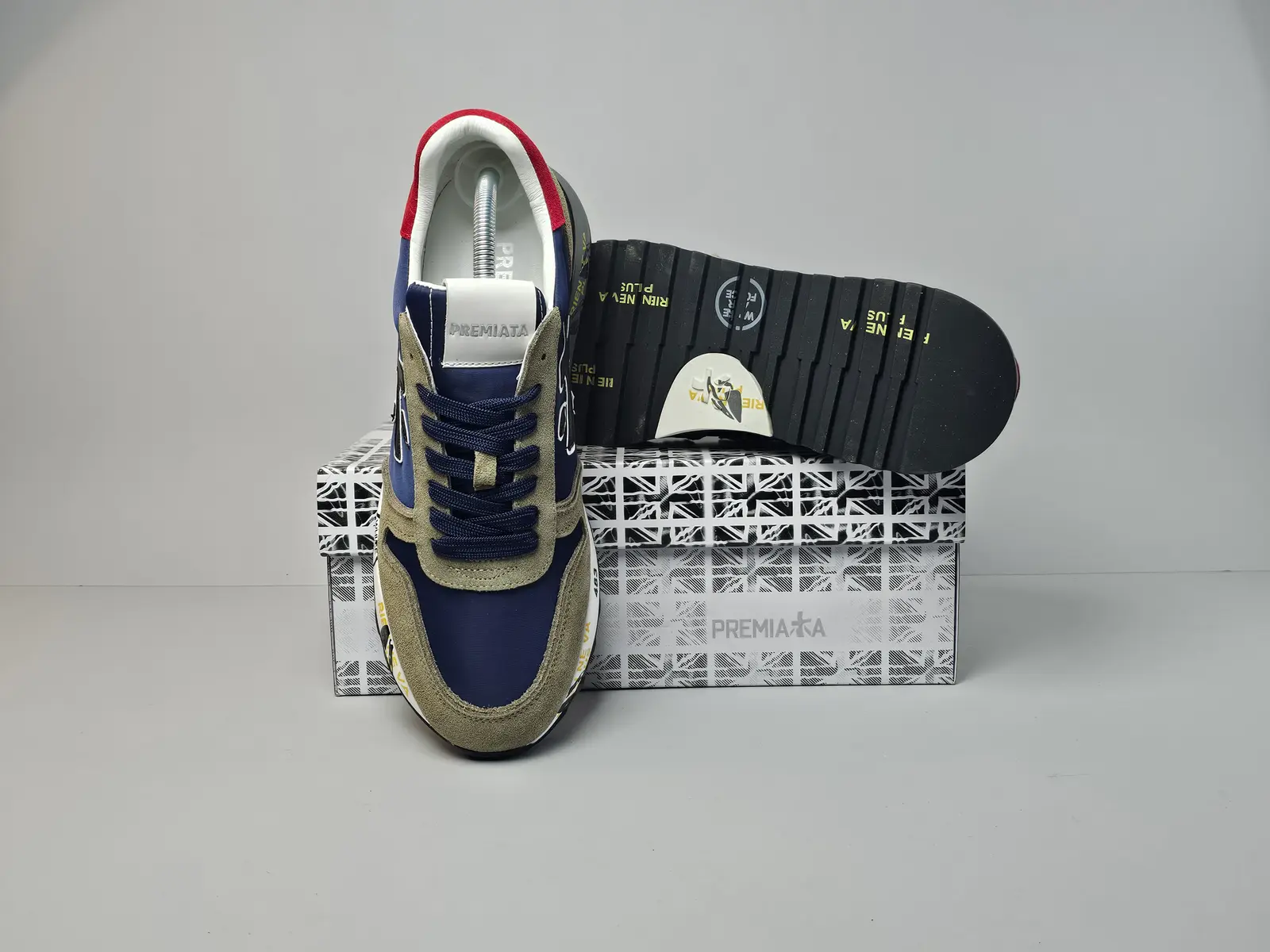 Premiata 3