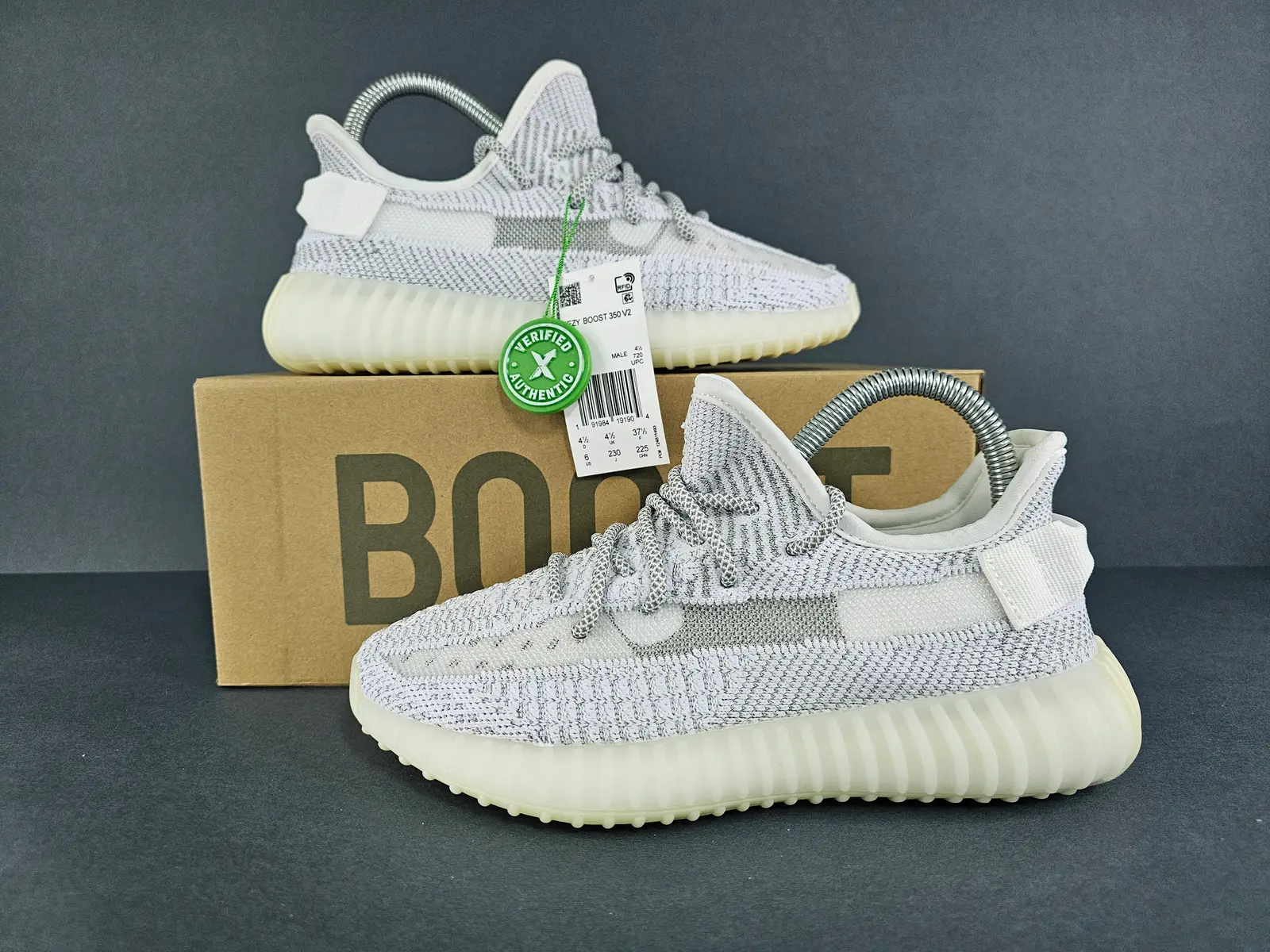 Static white