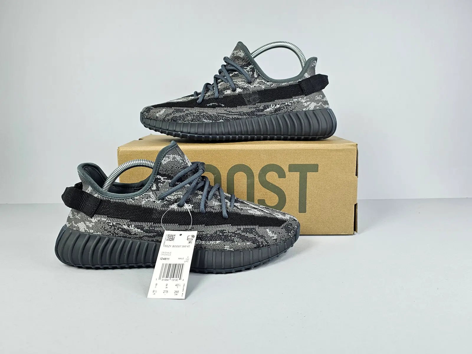 Dark salt grey
