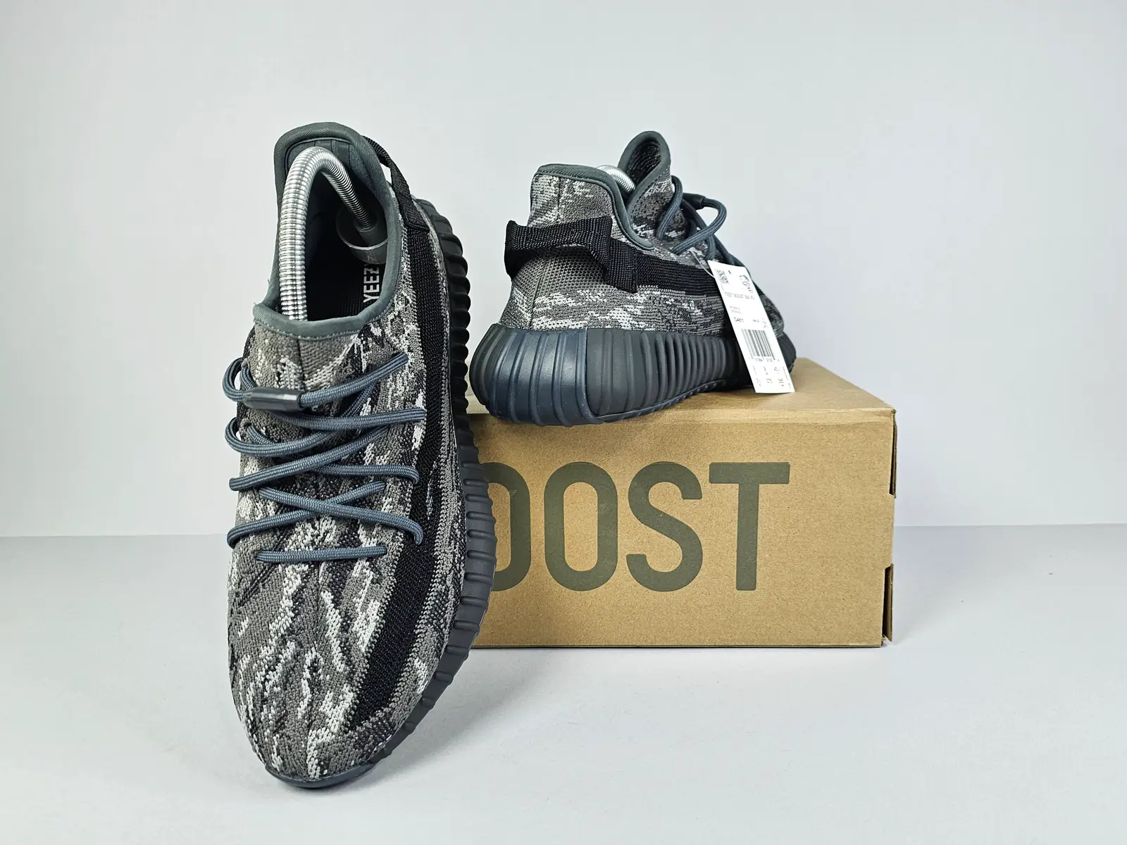 Dark salt grey 3