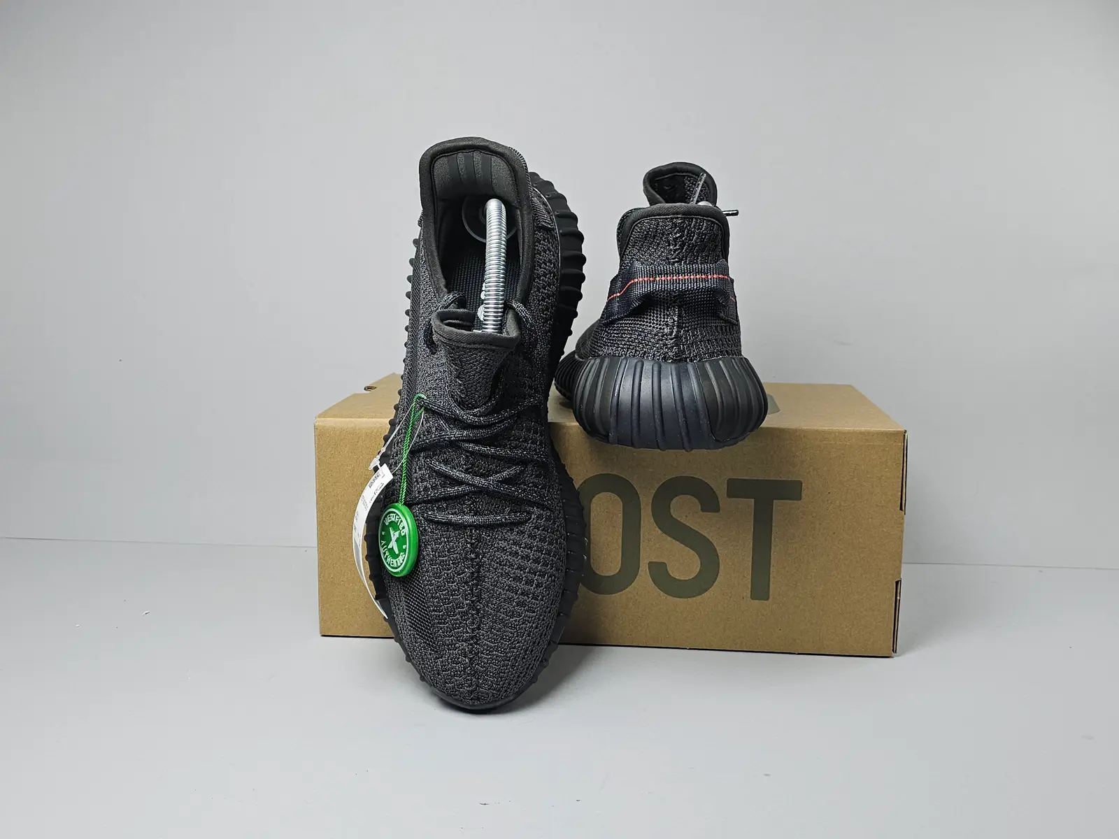 Black reflective 4
