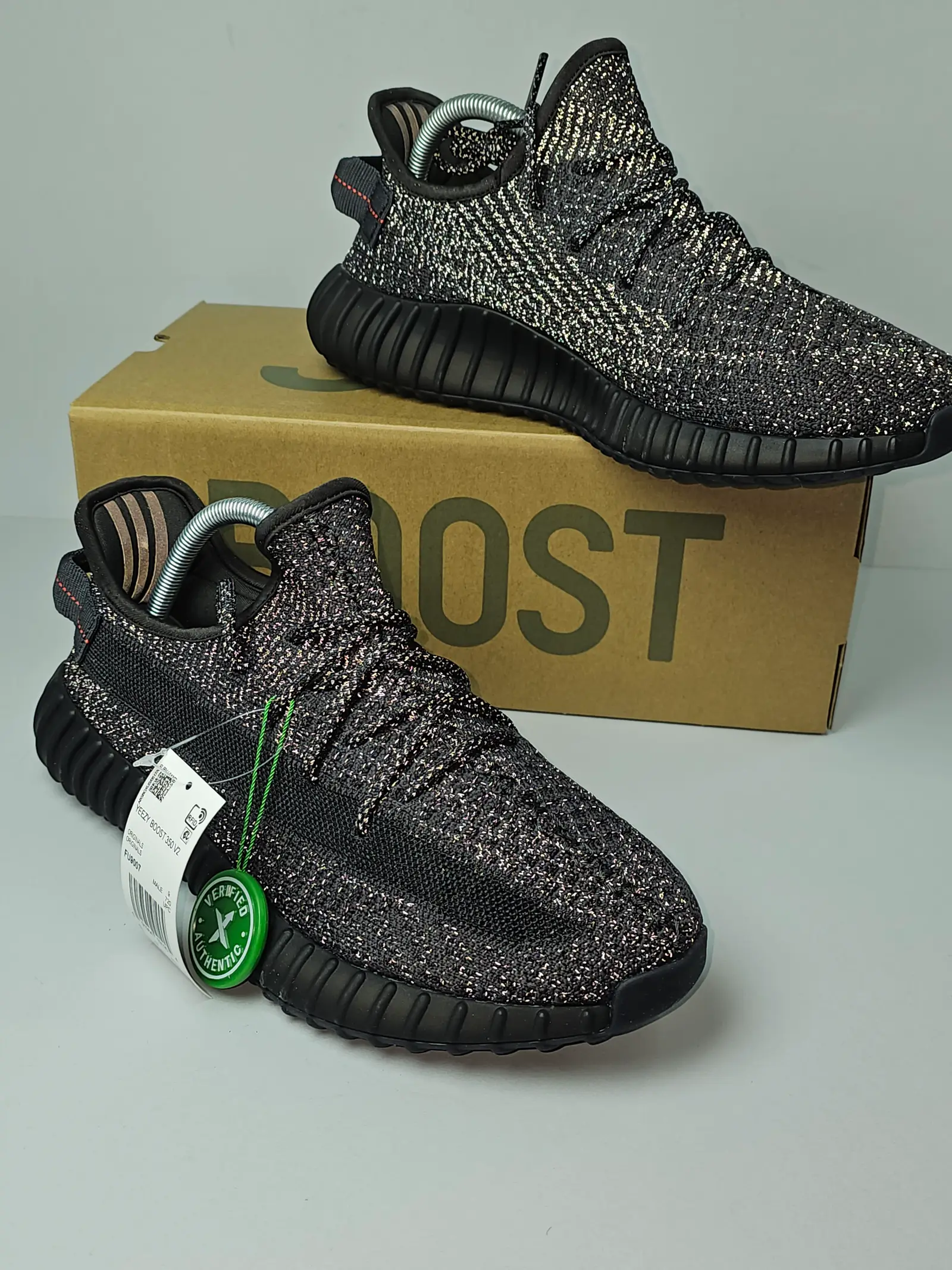 Black reflective 5