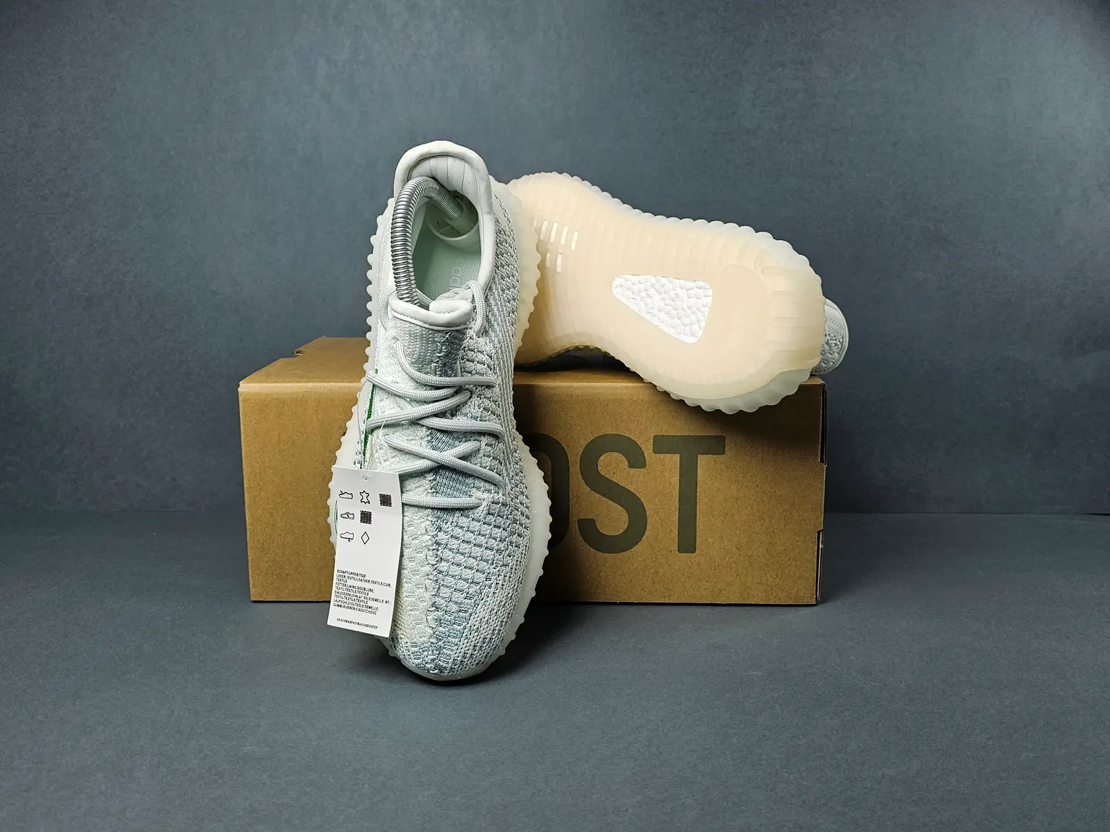 Cloud white 3