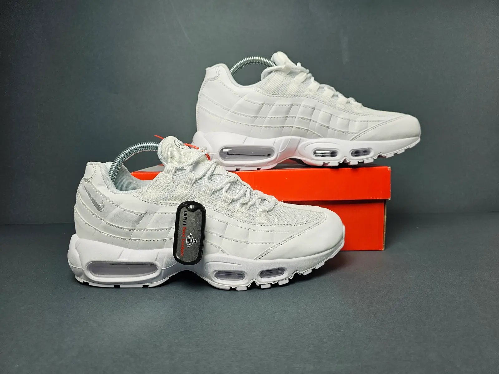 Triple white
