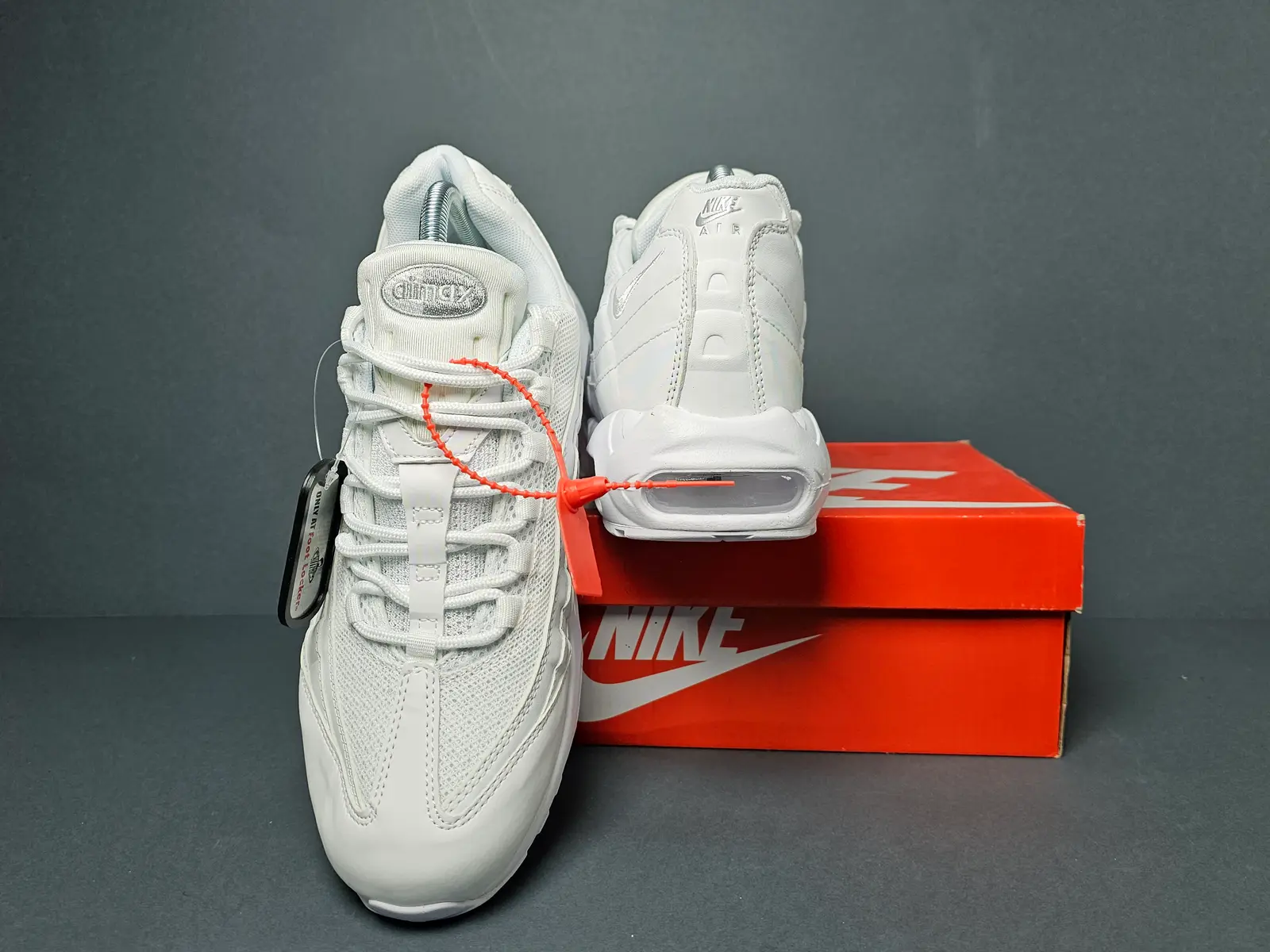 Triple white 4