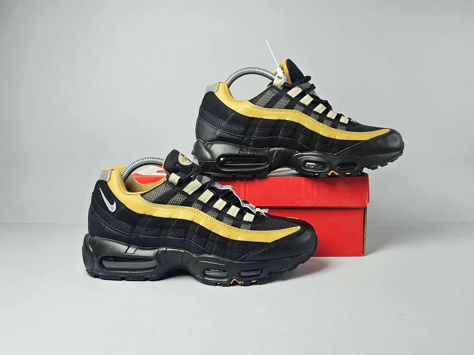Elemental gold