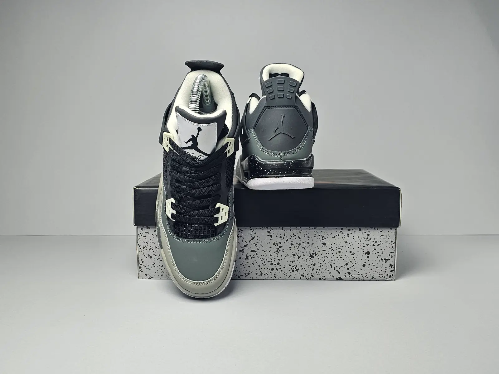 Air jordan 4 retro 4