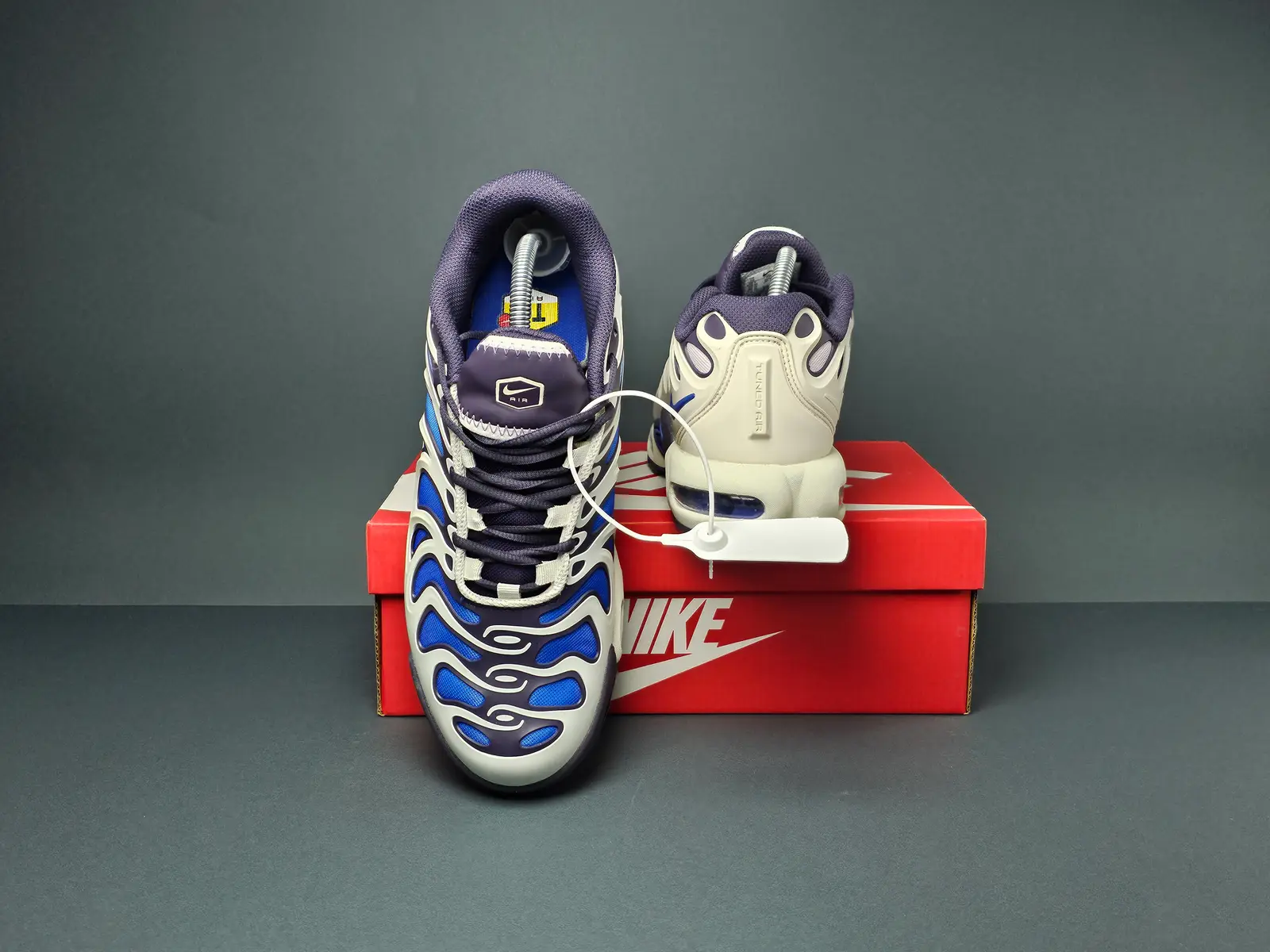 Nike TN drift 4