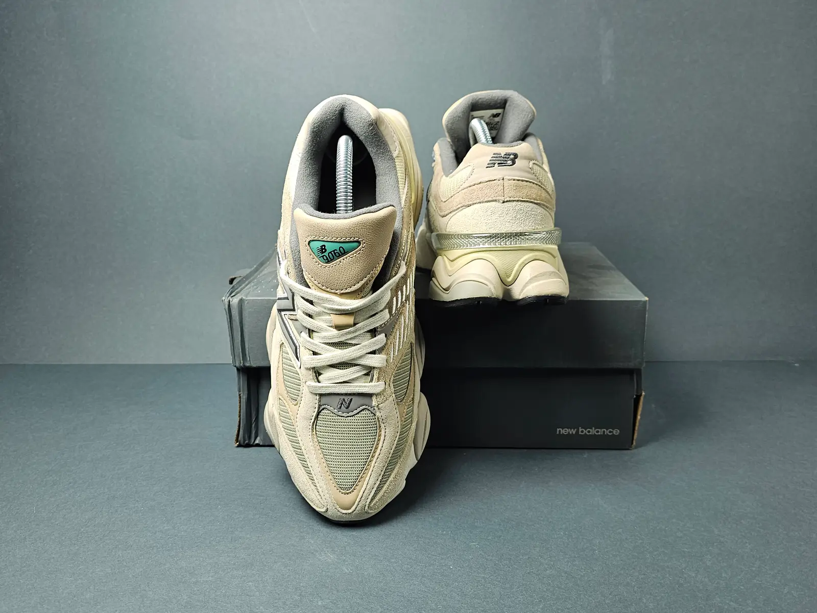 New Balance 9060 4