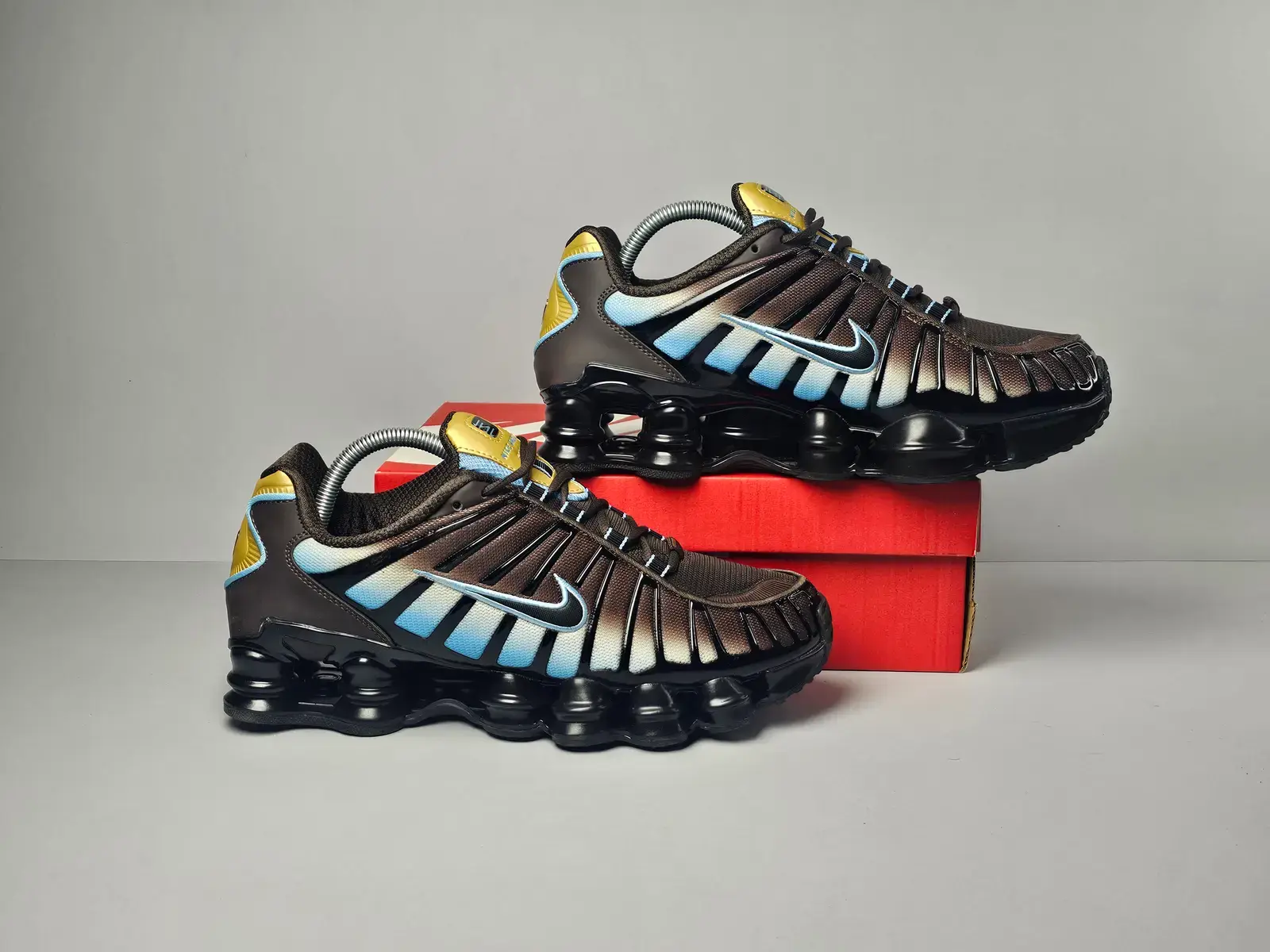 Shox