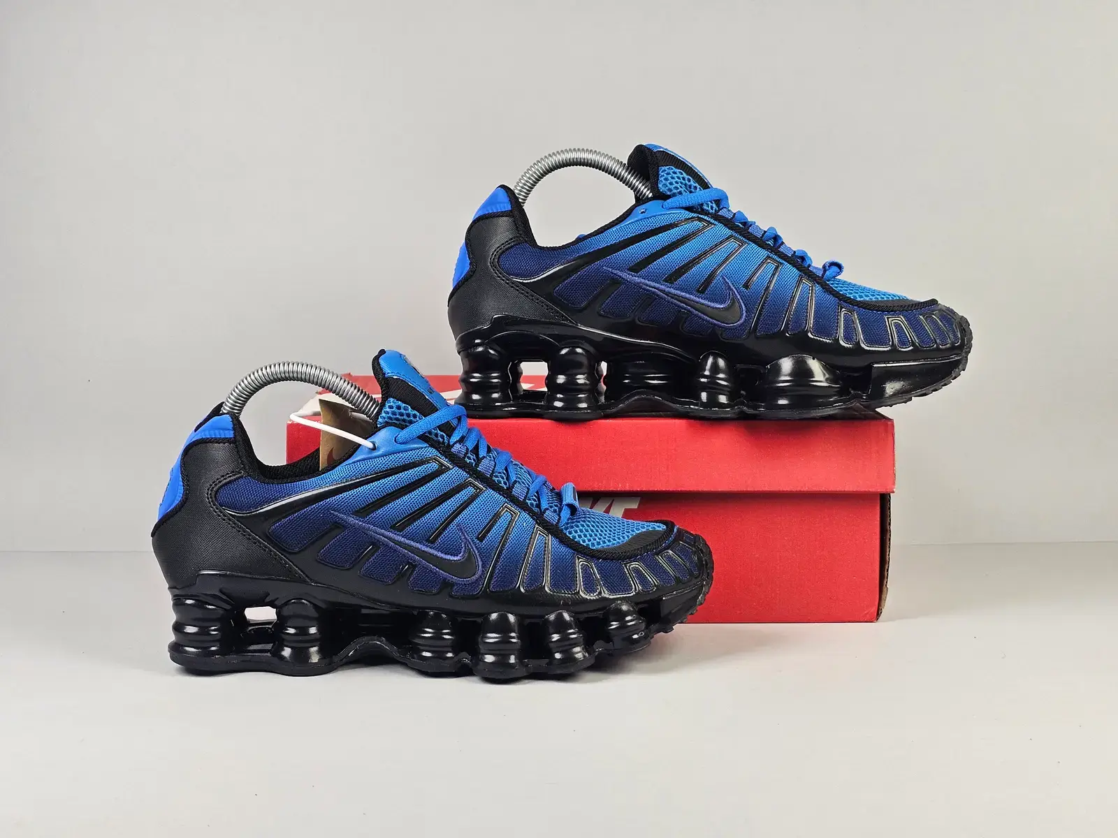 Shox