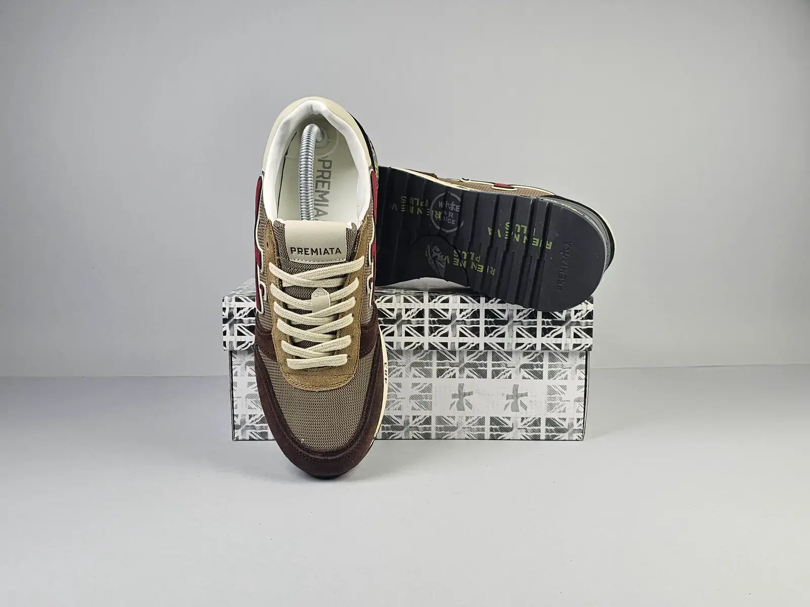 Premiata 3