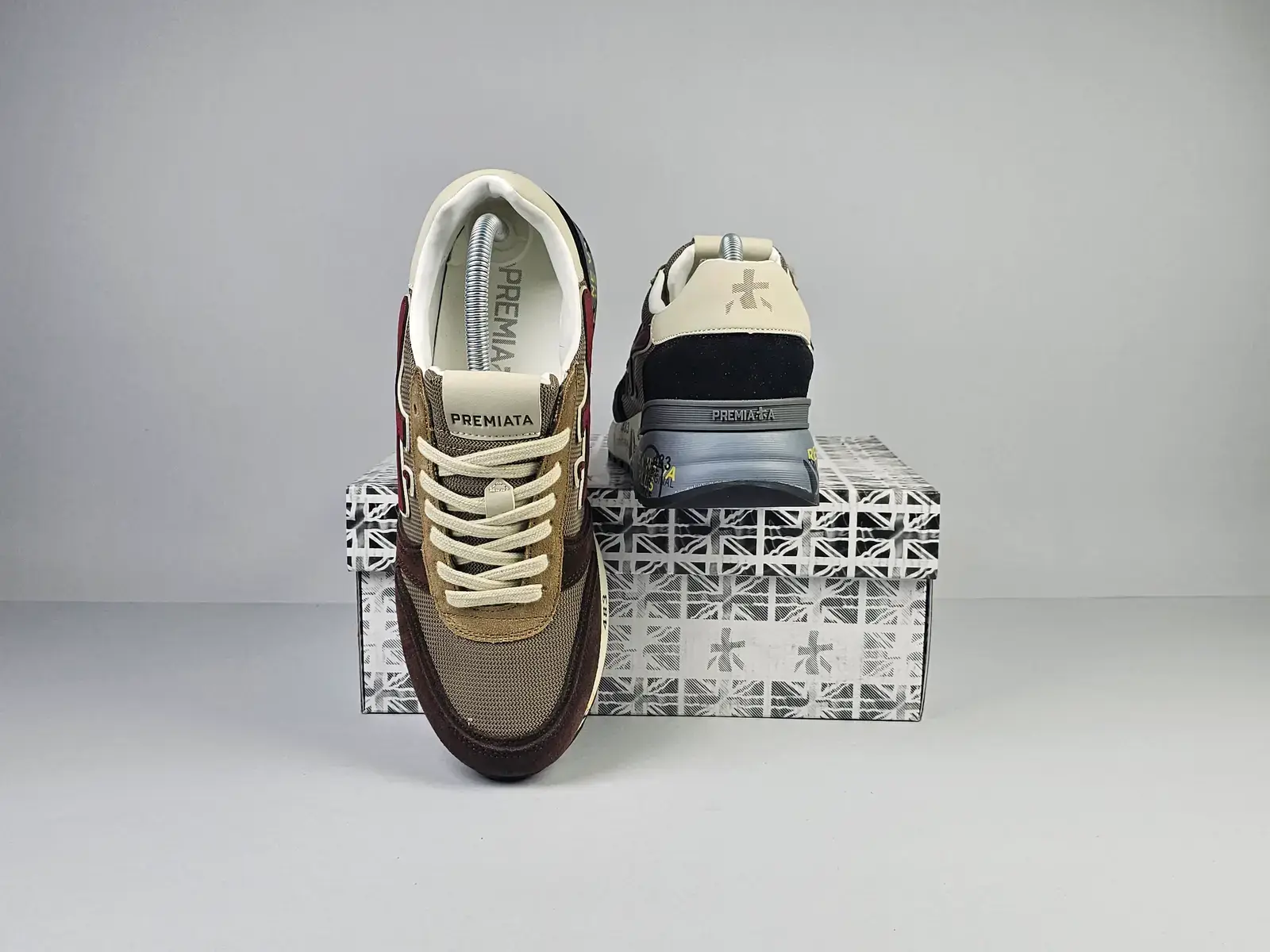 Premiata 4